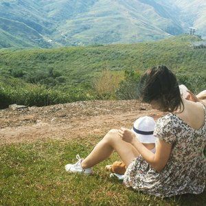 Meet your Posher, Claudia